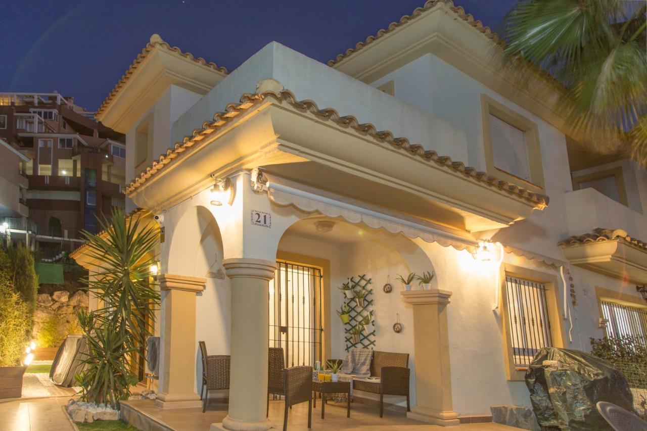 Luna Home Jacuzzi Love Relax Mutxamel Exterior photo